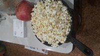 Создать мем Попкорн на сковородке