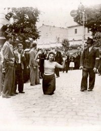 Создать мем Львовские погромы