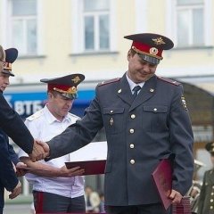 мент стесняшка