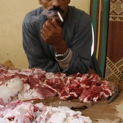 Олег - продавец мяса