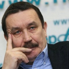 п