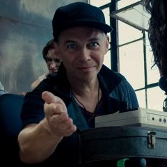 так решил янаверное от фонаря