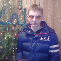 ден тарасов