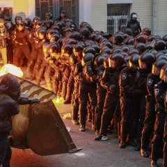 украина