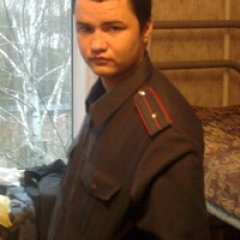 й