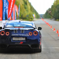 GT-R