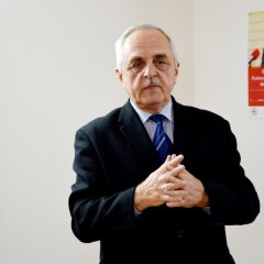 кир