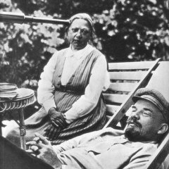 Ленин и жена