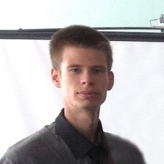 Денис в пижаме