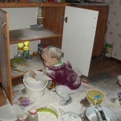 Мама Ты сиди сиди в интернете