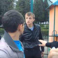 Брат вже їде