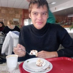 Что-то затеял