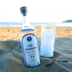 Греческая водка