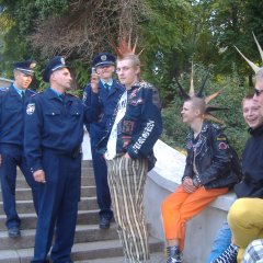 Петухи и пидорасы