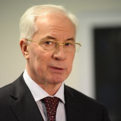 Azarov