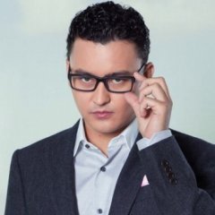 E6ЛAH  СMЫKOB
