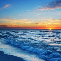 Море