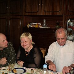 Шаз захрюкаю