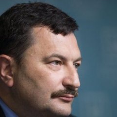 ИДИОТА КУСОК