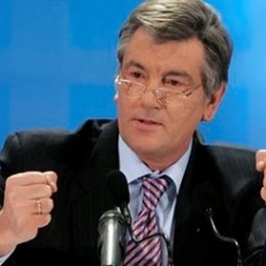 Люби  друзи