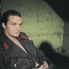 Когда 13 летняя рассказывает тебе какая плохая у неё жизнь