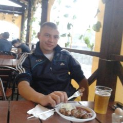 Сидим в кафешке Kask