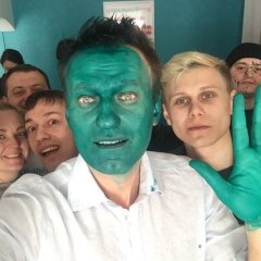 Зелёный Навальный и его команда