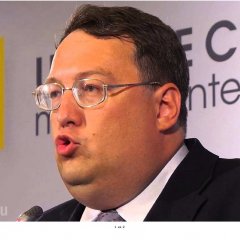 Идиот