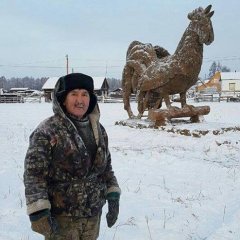 Конь из говна
