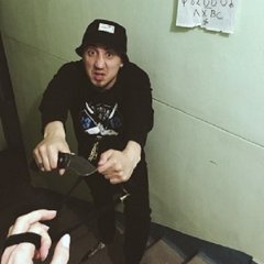 Саша Скул