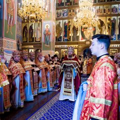 Храм