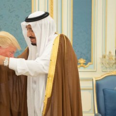 Мелания трамп