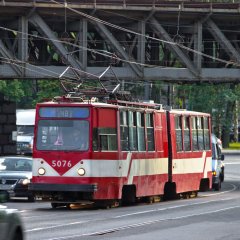 Трамвай 48