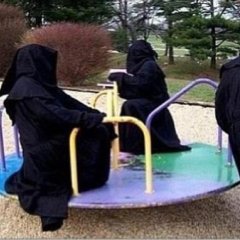 Три гота