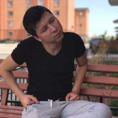 Когда ты делаешь вид что внимательно слушаешь