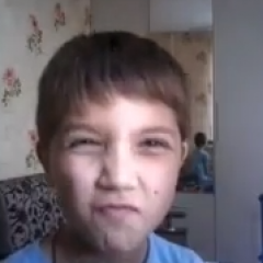 Тiкай з села тобi пiзда