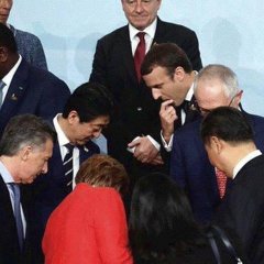 Хйло на саммите