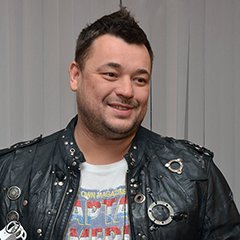 Сергей жуков руки вверх