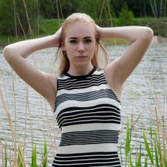 Подмышки девушки