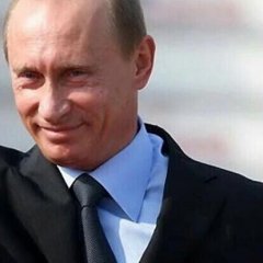 Владимир путин смеется