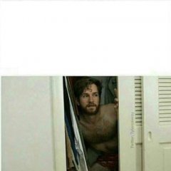 Спрятался от убийцы в шкафу