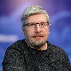 Савельев