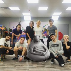 Ждун на фабрике звёзд