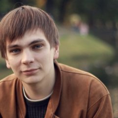 Смотрите пидорасика раскручивают