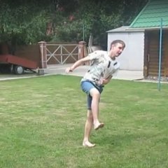 Ы