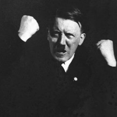 Кричащий гитлер