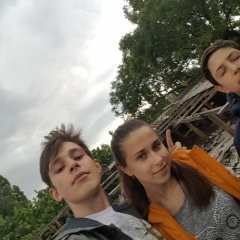 Испортил кадр