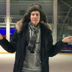 Ы