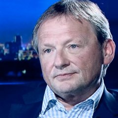 А что--- Титов