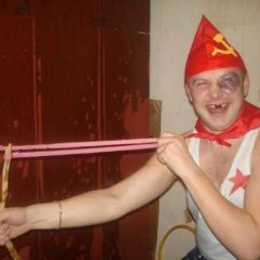 Пьяный комунист